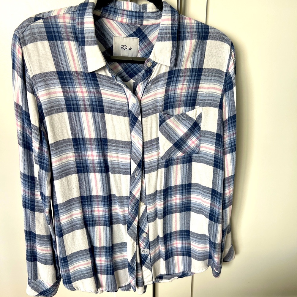 Rails - flannel button up (medium)